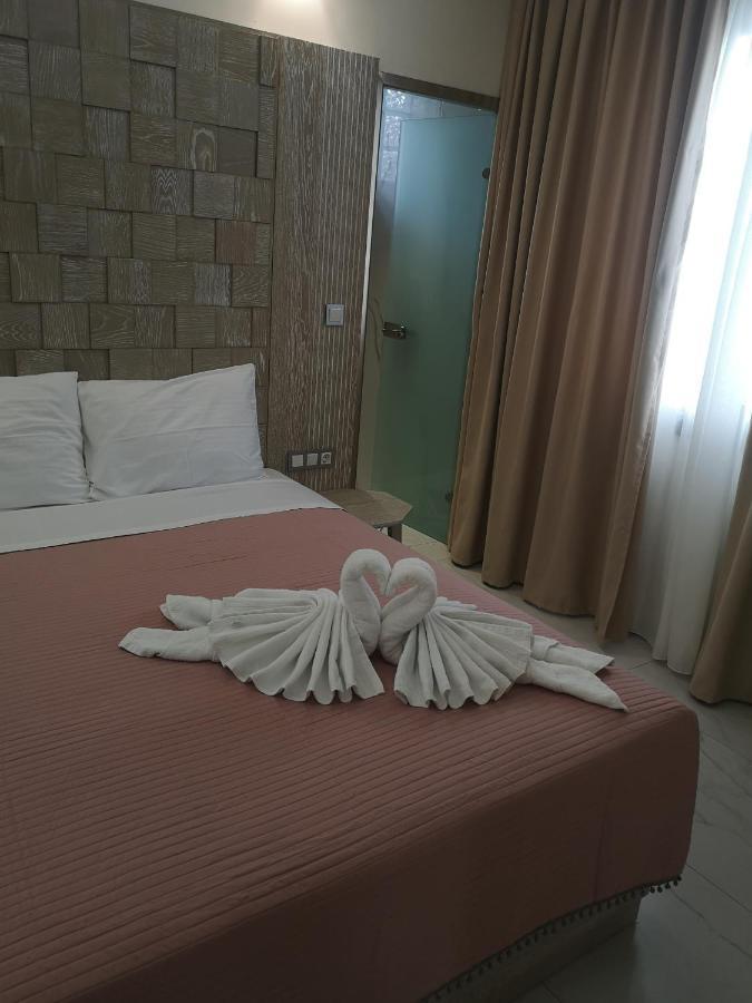 Amalia Deluxe Villas Vrasná Exteriör bild